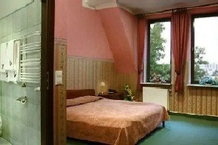 Fort Hotel 3* Varšava