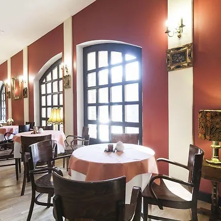 Szálloda Fort Hotel