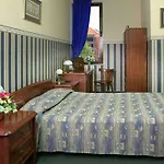 Hotel Fort Hotel Varšava