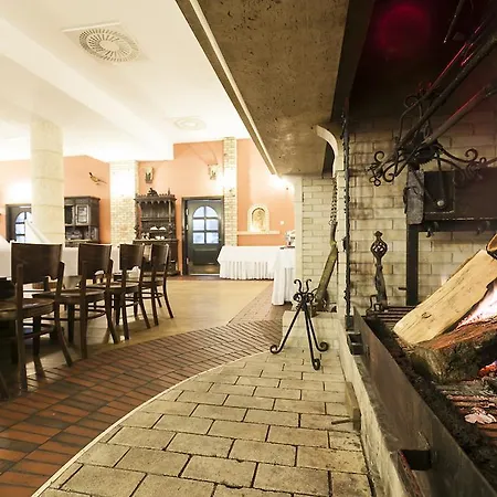 Fort Hotel Hotel Varšava