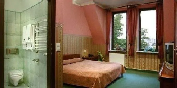 Sieć Hoteli Fort Warszawa 3* Warszawa