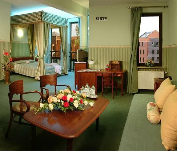 Sieć Hoteli Fort Warszawa 3* Warszawa